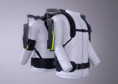 Hyundai Motor Group Develops Wearable Vest Exoskeleton to Alleviate Burden in Overhead Work