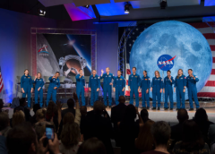 #BeAnAstronaut: NASA Seeks Applicants to Explore Moon, Mars