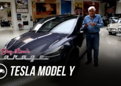 Tesla Model Y – Jay Leno’s Garage