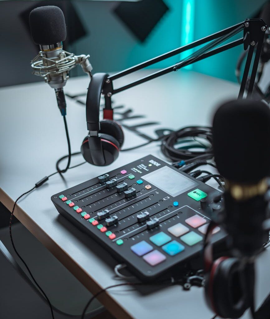 black and silver audio mixer