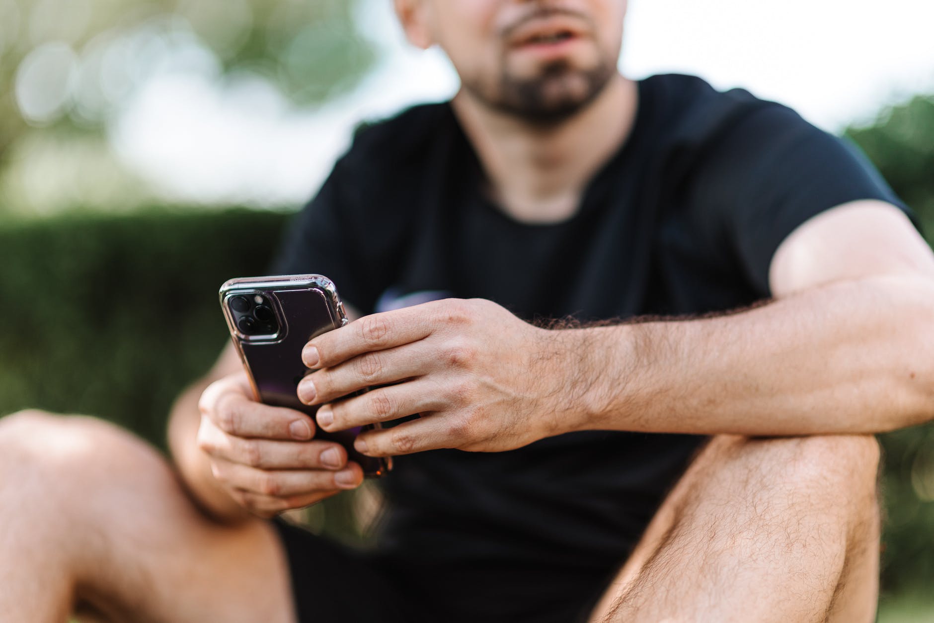 person holding a cellphone