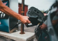 4 Ways to Save Money on Gas