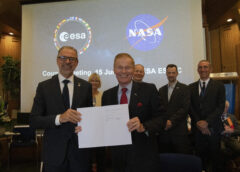 NASA, ESA Finalize Agreements on Climate, Artemis Cooperation
