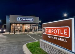 CHIPOTLE PILOTS ADVANCED TECHNOLOGY TO ENHANCE THE EMPLOYEE AND GUEST EXPERIENCE